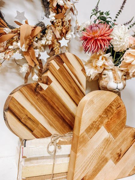 Olivewood’s 12” heirloom cutting board.