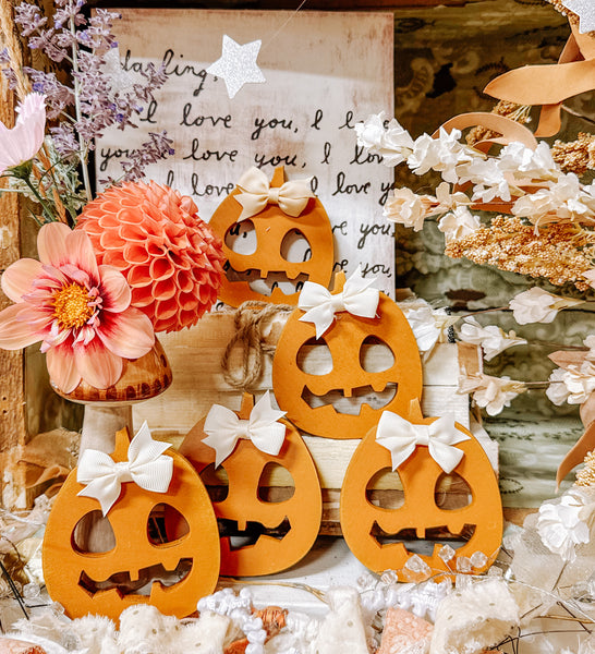 Olivewood’s 4” Jack o’ Lantern pumpkin.