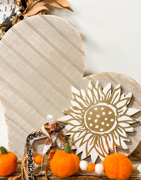 Olivewood’s 19” “Lola” heart, ready to hang.