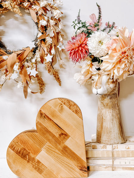 Olivewood’s 12” heirloom cutting board.